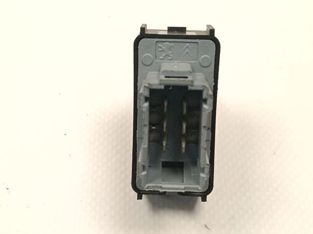 Botón de elevalunas delantero derecho 98016307ZD Peugeot/Citroen