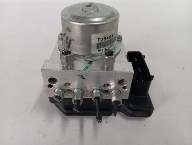 476604NC0B Nissan/Infiniti Unidad de control ABS hidráulico