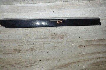 Moldura de puerta trasera derecha 1646905462 MERCEDES