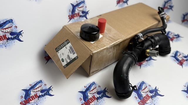 Cuello de llenado del sistema de refrigeración Land Rover LR036058 precio, desde 176,96 EUR