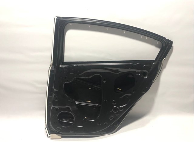 Puerta trasera derecha Mazda GHY27202XB