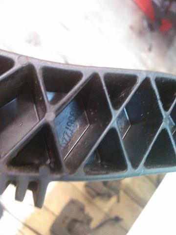 Pedal embrague 8200590247 Renault (RVI)