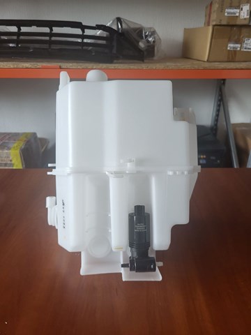 Comprar 289105NA0A Nissan/Infiniti Depósito de limpiaparabrisas