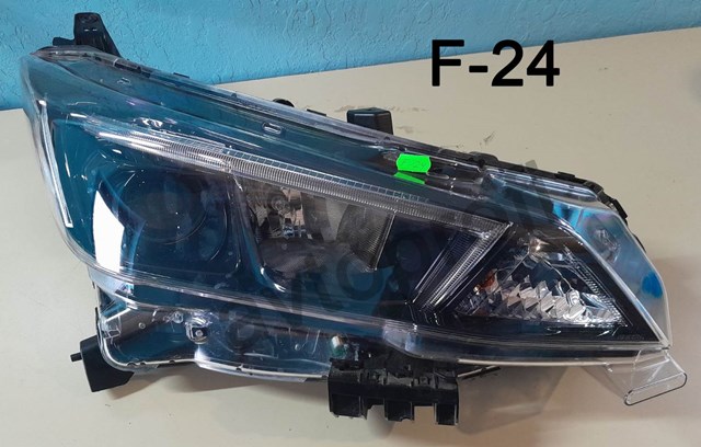 Faro derecho 260105SH0A Nissan/Infiniti