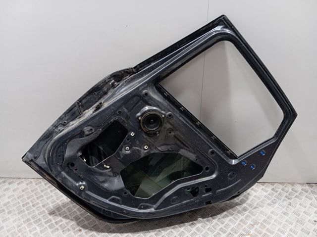 41009631840 BMW Puerta trasera derecha