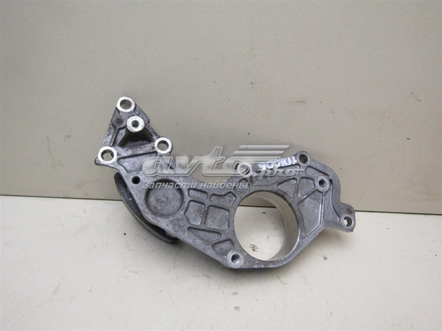 Tapa delantera de culata MERCEDES A6460100268