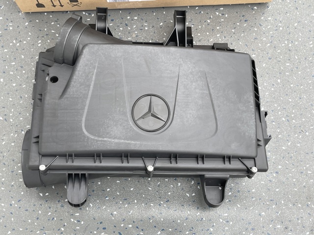 Caja del filtro de aire A4475280206 Mercedes