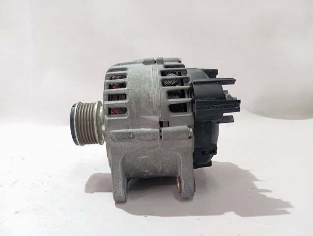 231006293R Renault (RVI) Alternador de coche