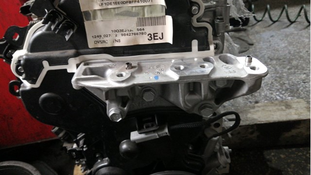9810967480 Peugeot/Citroen Soporte derecho del motor