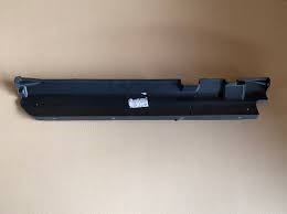Deflector de aire inferior del radiador Nissan/Infiniti 215796RA6A precio, desde 60,67 EUR
