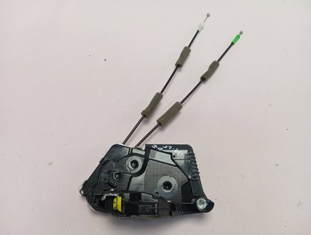 Comprar 69040K0041 Toyota Cerradura de puerta lateral