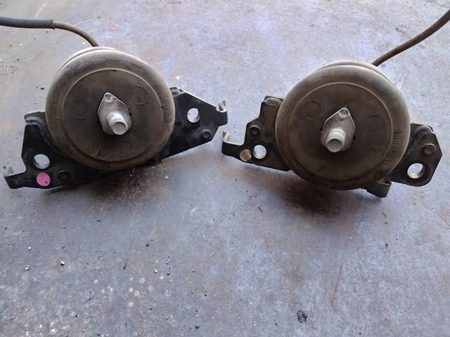 1236251010 Toyota soporte motor izquierdo