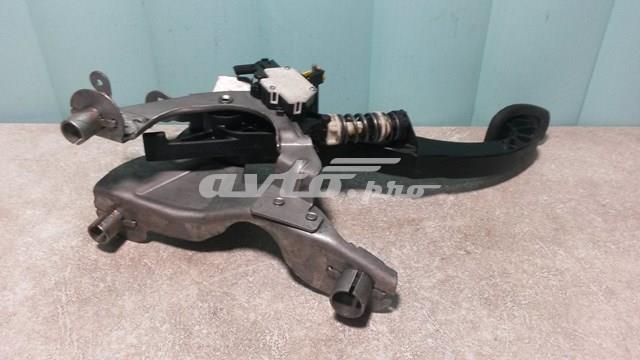465030038R Renault (RVI) Pedal del embrague