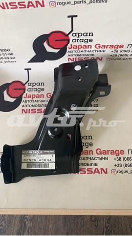 Soporte de parachoques delantero 625204CB0A Nissan/Infiniti