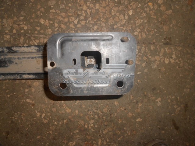 3M51R403226AJ Ford refuerzo paragolpes trasero