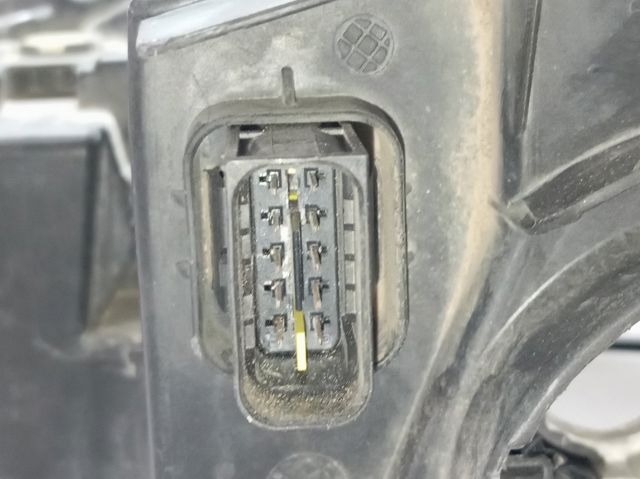 Faro derecho Peugeot/Citroen 9816826880 precio, desde 210,54 EUR