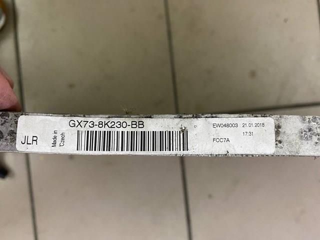 GX738K230BB Jaguar Radiador adicional de refrigeración del motor