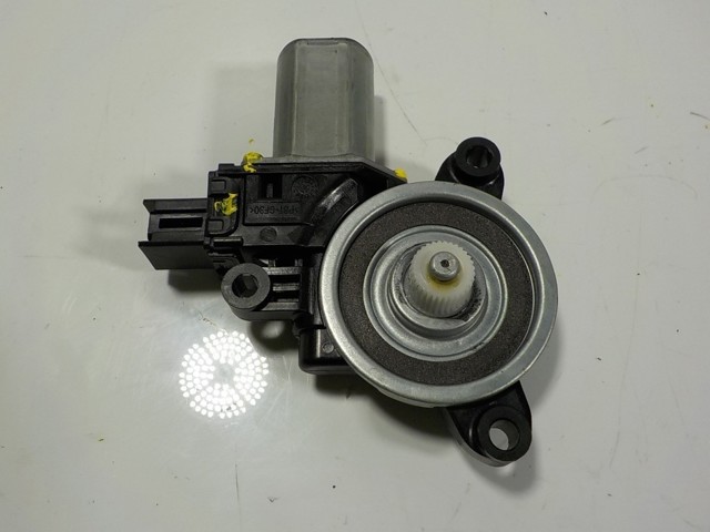  Mazda CM012820