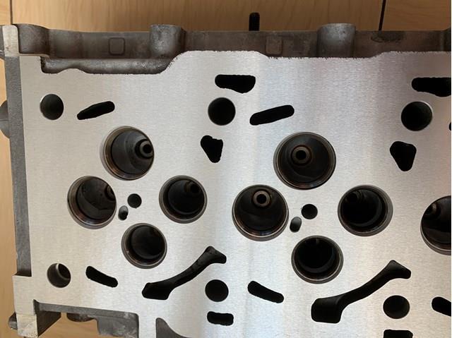Culata de motor Hyundai/Kia 2211127900