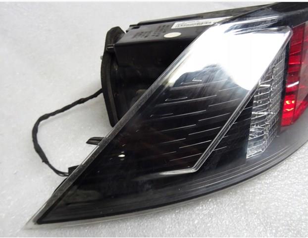 Piloto trasero exterior izquierdo Peugeot/Citroen 9813508580
