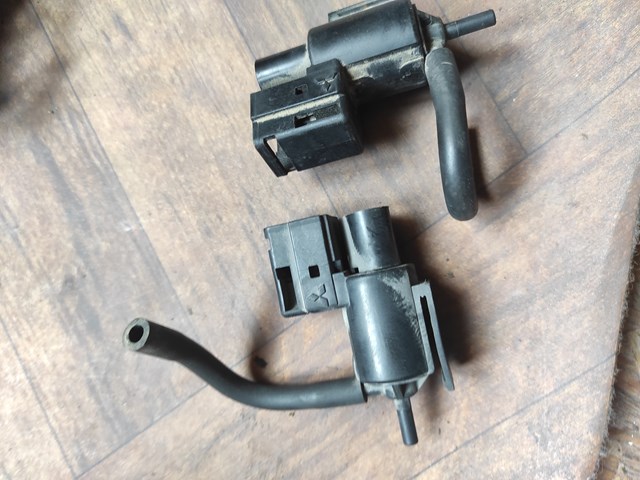 Comprar K5T49091 Mitsubishi Válvula conmutadora del sistema de admisión de aire