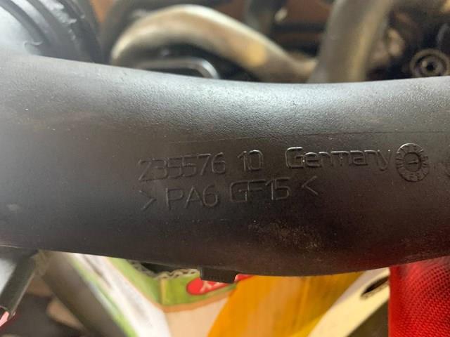  23557610 BMW