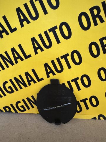  Tapa del enganche de remolcado delantera Mazda CX-30 