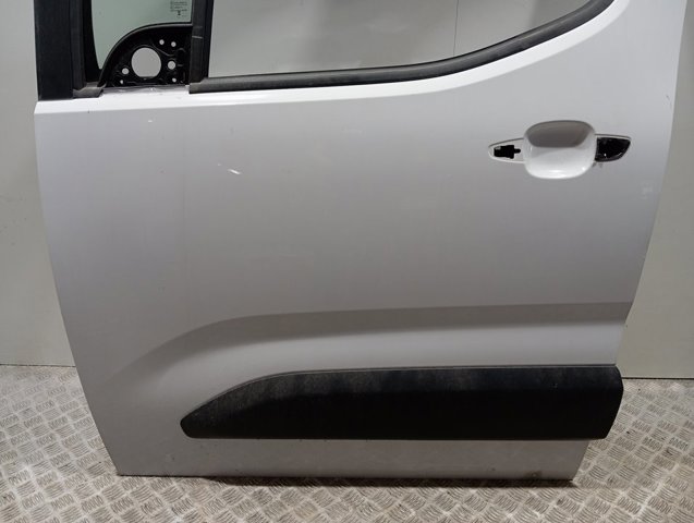 Comprar 9843490080 Peugeot/Citroen Puerta delantera izquierda