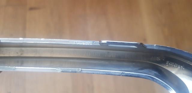 A1678857000 Mercedes Moldura derecha del parachoques trasero