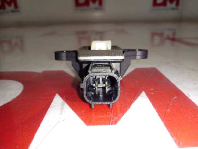 Sensor de airbag delantero CK5214C676AA Land Rover