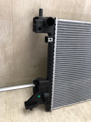 Água radiador General Motors 22839735 precio, desde 155,20 EUR