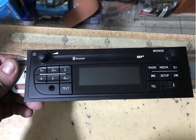 Comprar 281159932R Renault (RVI) Radio