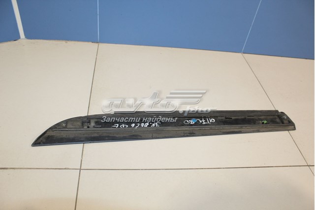 Moldura puerta trasera derecha Audi A6 (4F2)