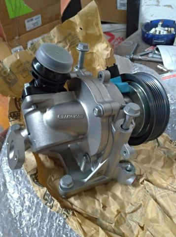 Bombeadora de agua General Motors 55502819 precio, desde 97,48 EUR