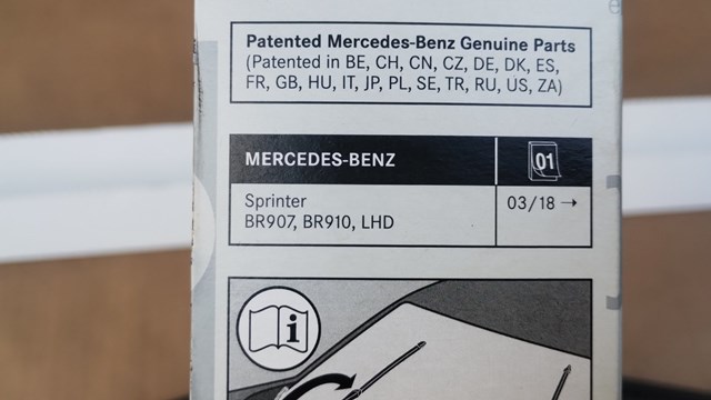 A910824000010 Mercedes 