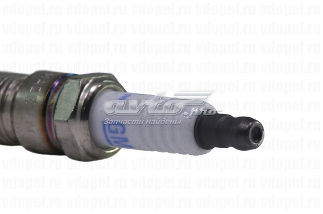 Tapa cubre gancho de remolque para parachoques delantera General Motors 95519057 precio, desde 7,41 EUR
