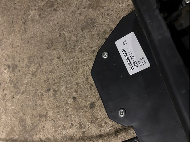  Renault (RVI) 805039405R
