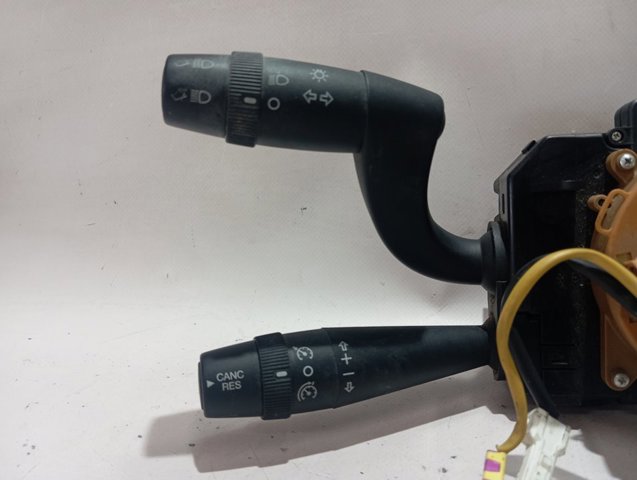 1684987580 Peugeot/Citroen Mando bajo volante