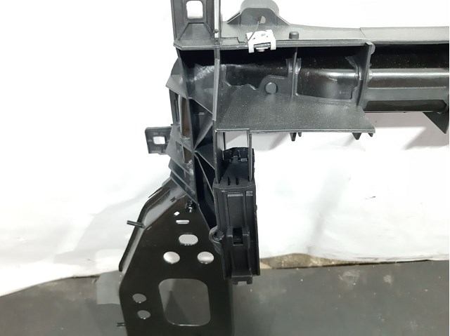Soporte de radiador FP3808200 FPS