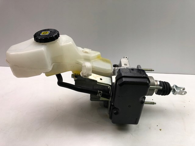 Cilindro principal de frenos para Toyota C-HR  X10