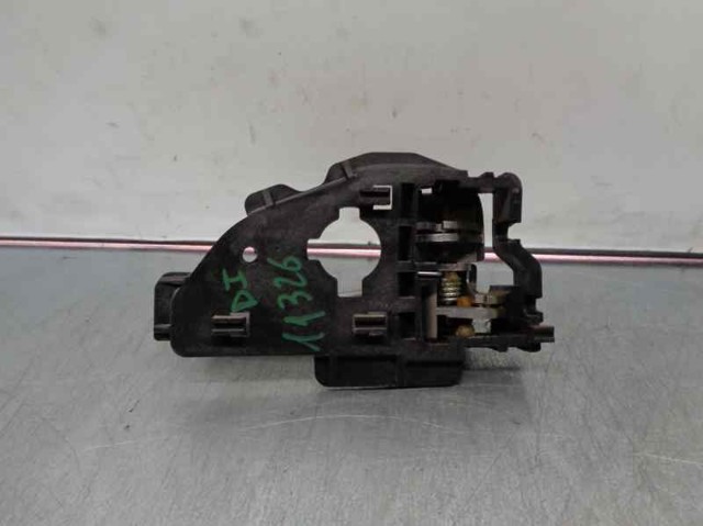 Manija interior izquierda delantera/trasera de puerta Hyundai/Kia 826132S000 precio, desde 31,94 EUR