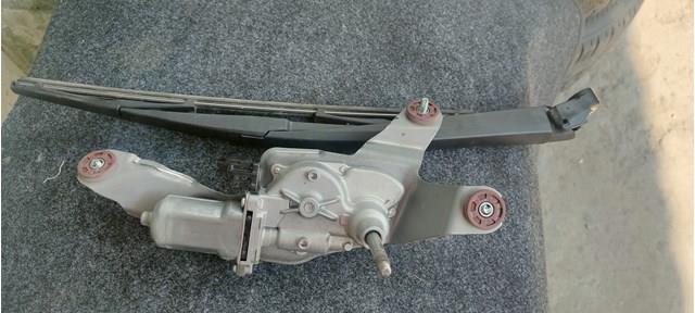 Motor del limpiaparabrisas trasero Mazda KB7W67450 precio, desde 69,70 EUR