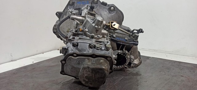 F17W419 Opel Transimisión manual