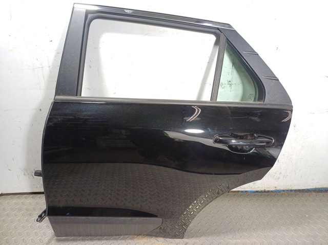 Puerta trasera izquierda Hyundai/Kia 77003AT000 precio, desde 902,51 EUR