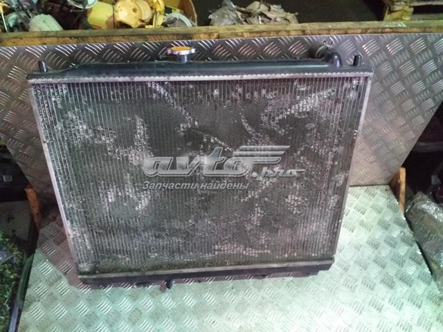 MR968289 Mitsubishi Refrigeración del motor