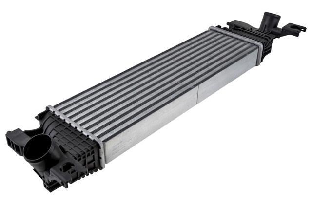 Enfriador de aire de admisión Suzuki 1362061MA0