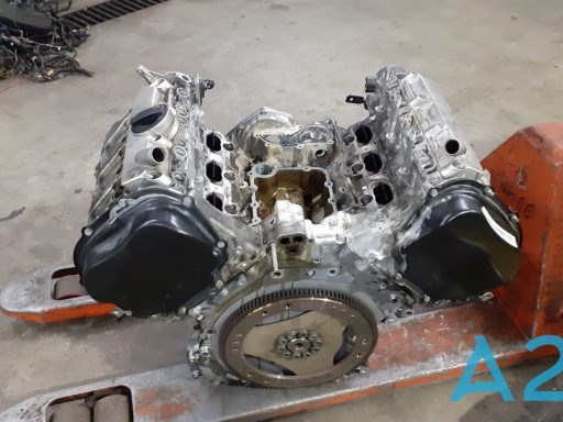 06E100033Q VAG motor completo