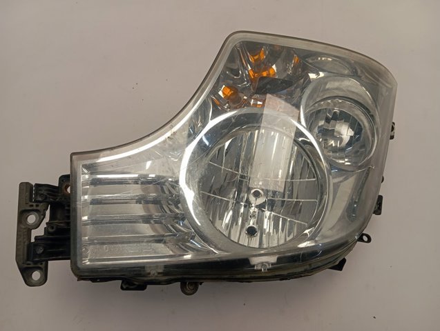 A9608200239 Mercedes Faros