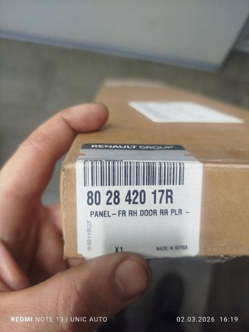 802842017R Renault (RVI) Moldura de techo delantera derecha