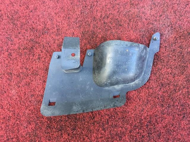 MN126239 Mitsubishi listón embellecedor/protector, parachoques trasero derecho